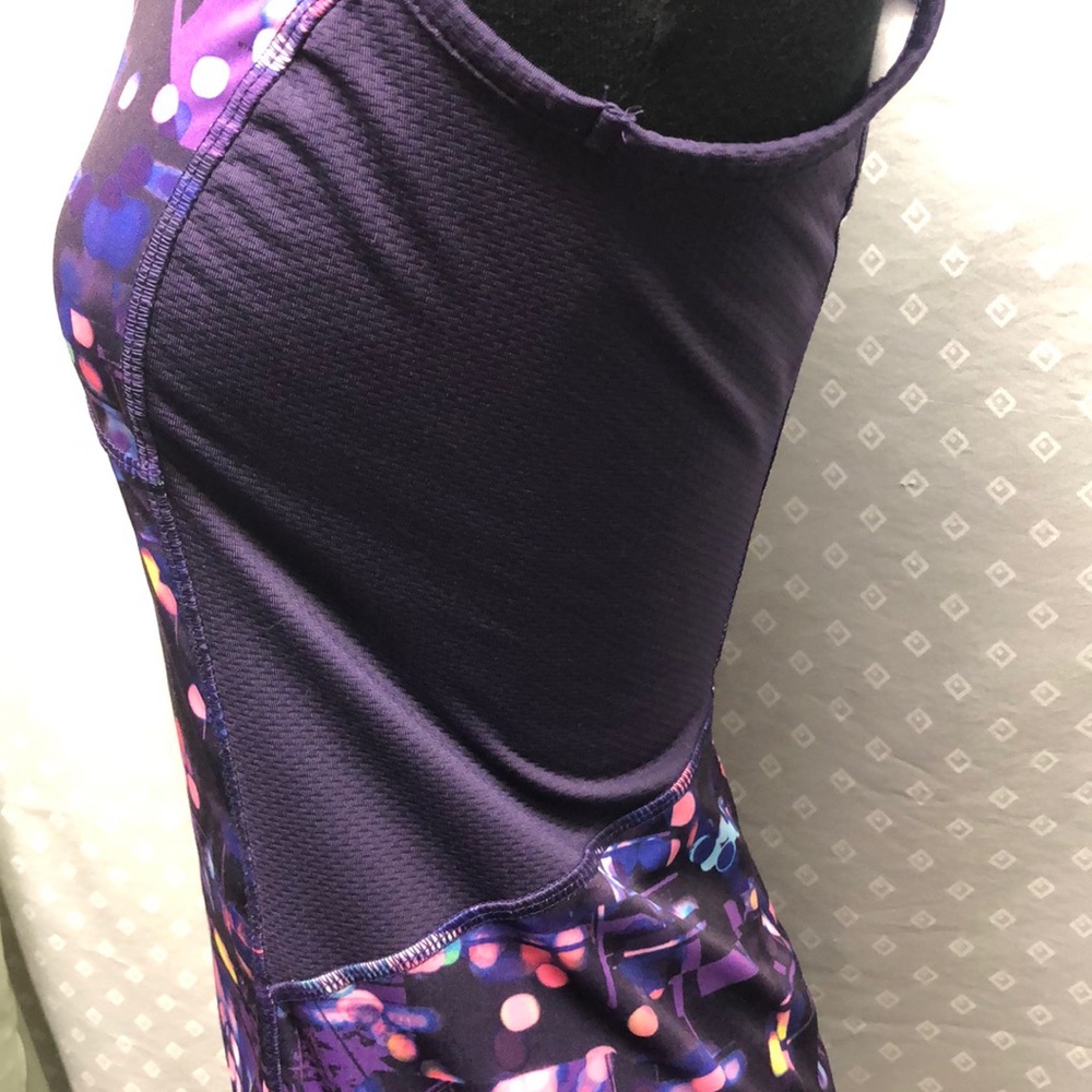 Workout Tank - Picture 7 of 7